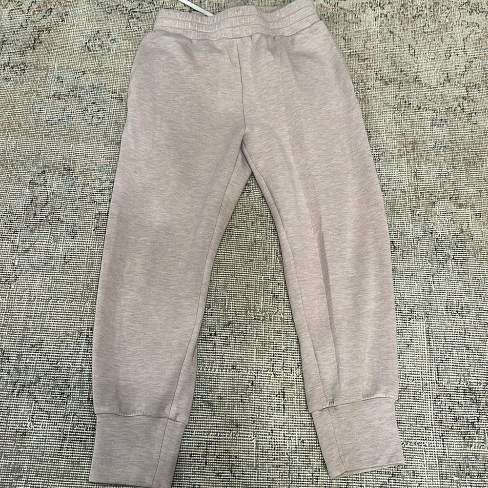 Varley joggers size M